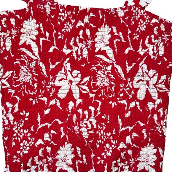 Old Navy Fitted Ruffle-Trim Smocked Floral Top for Women Red Floral Large - Picture 5 of 9